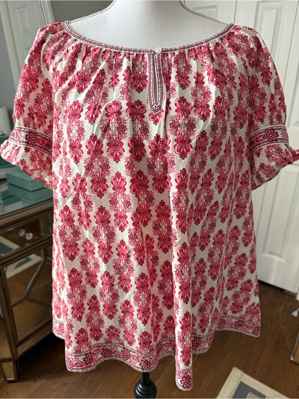 Max Studio London Cream/Red/Pink Beautiful Boho Peasant Top 1X Darling ❤️